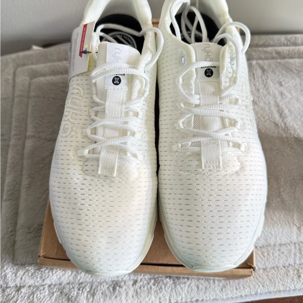 Ryka Devotion X walking shoes‎ White New 8.5 wide